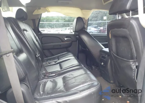 2007 Chevrolet Tahoe Lt z USA, uszkodzony, nr VIN 1GNFC13J47R296021